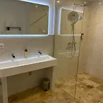 Apartament Iko